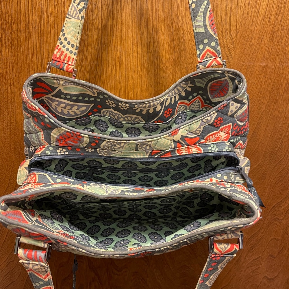 Vera Bradley - purse - gray w/orange, lavender & aqua - used - Picture 6 of 7